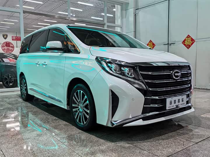 Фото 3 - GAC Trumpchi M8