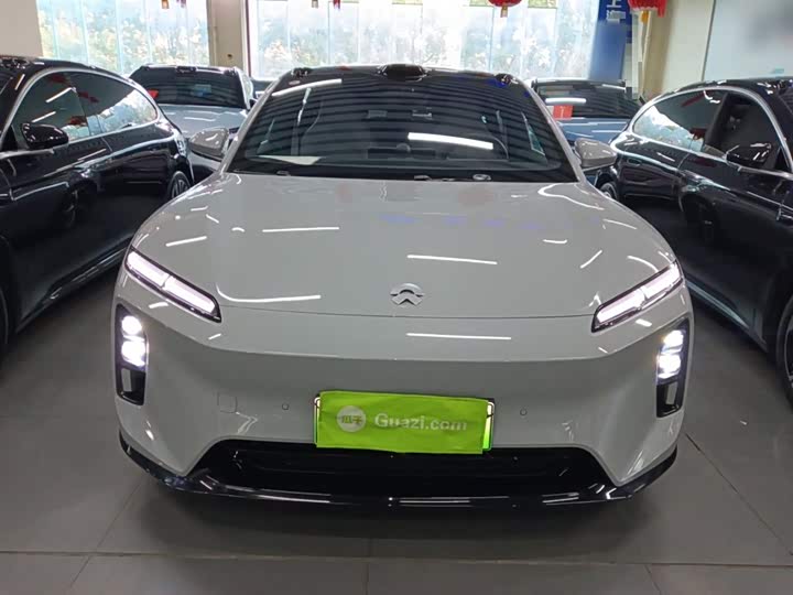 Фото 3 - Nio ET5T