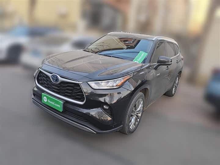 Фото 2 - Toyota Highlander