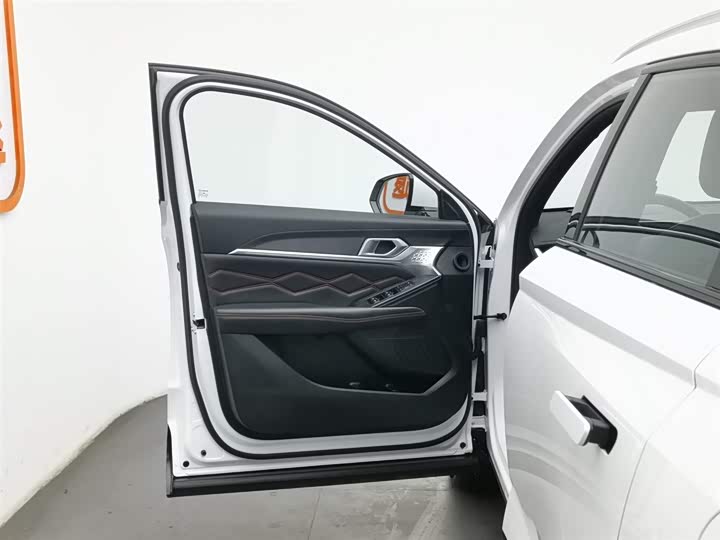 Фото 8 - Haval F7 (Monster)