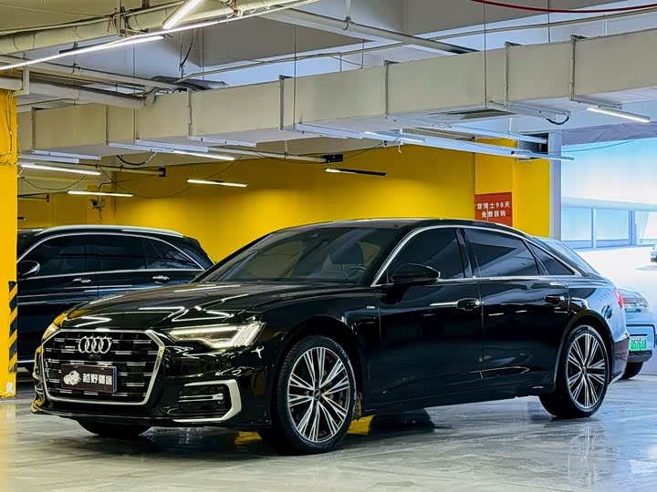 Фото 3 - Audi A6L