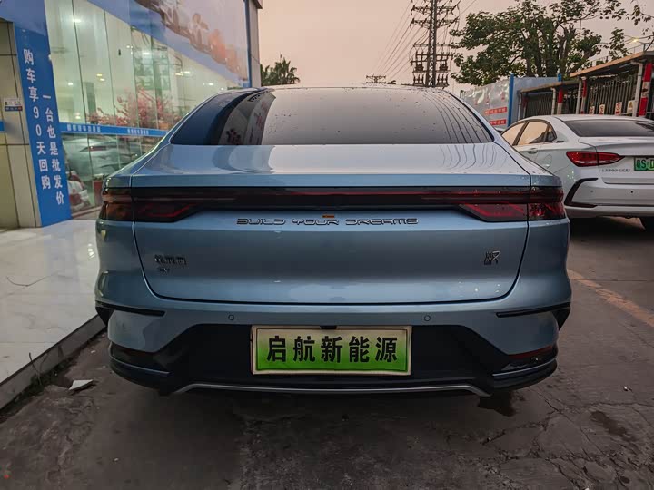 Фото 8 - BYD Han