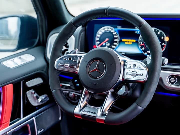 Фото 8 - Mercedes-Benz G-Class AMG