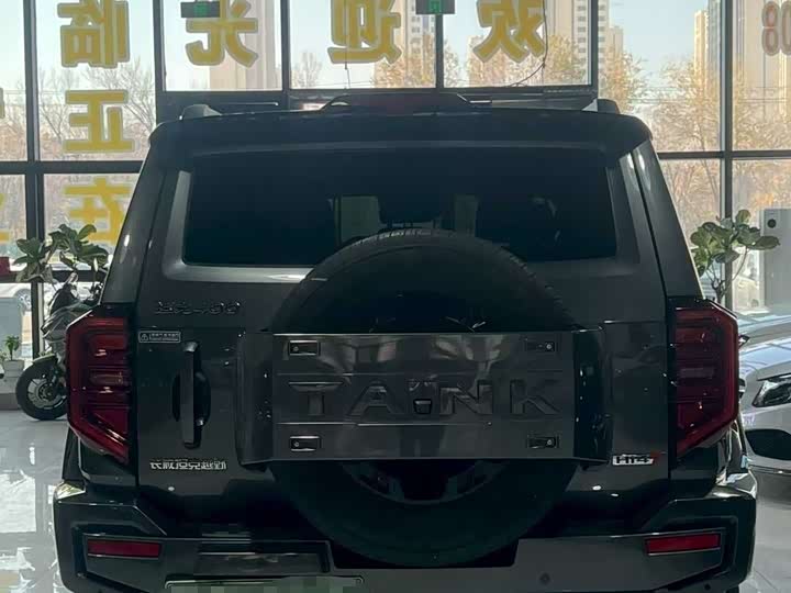 Фото 8 - Tank 400 Hybrid