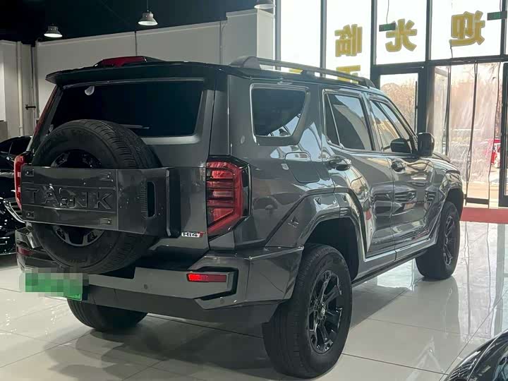 Фото 9 - Tank 400 Hybrid