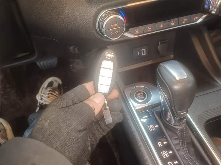 Фото 9 - Nissan Sylphy