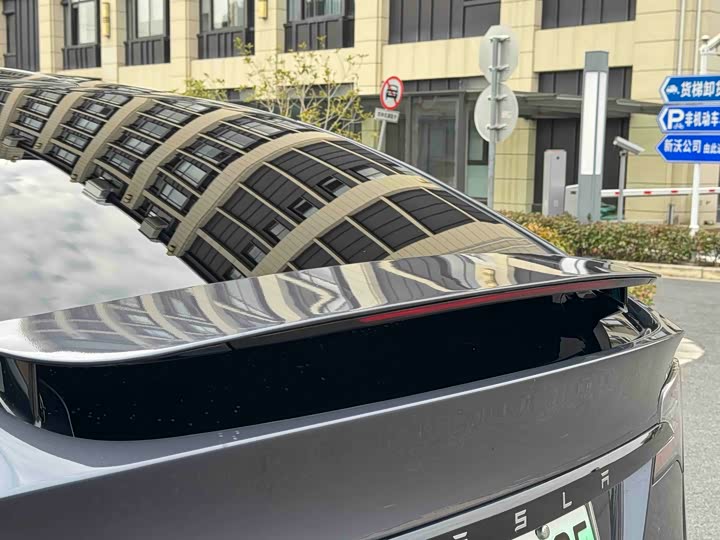 Фото 8 - Tesla Model X