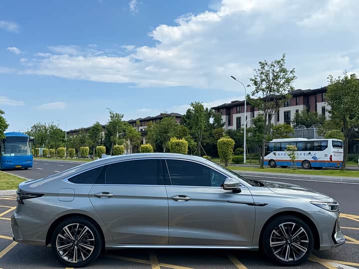 Фото 4 - Chery Arrizo 8