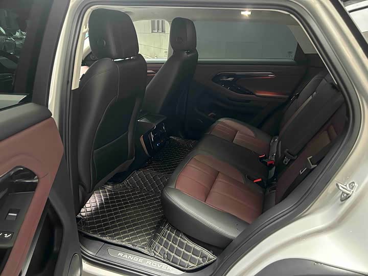 Фото 4 - Land Rover Range Rover Evoque L