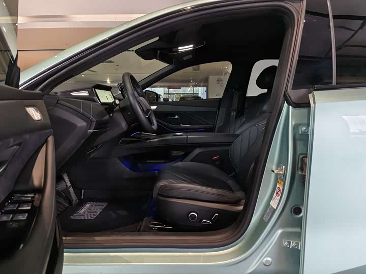 Фото 4 - Changan Deepal SL03