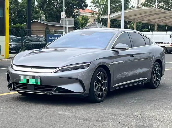 Фото 2 - BYD Han