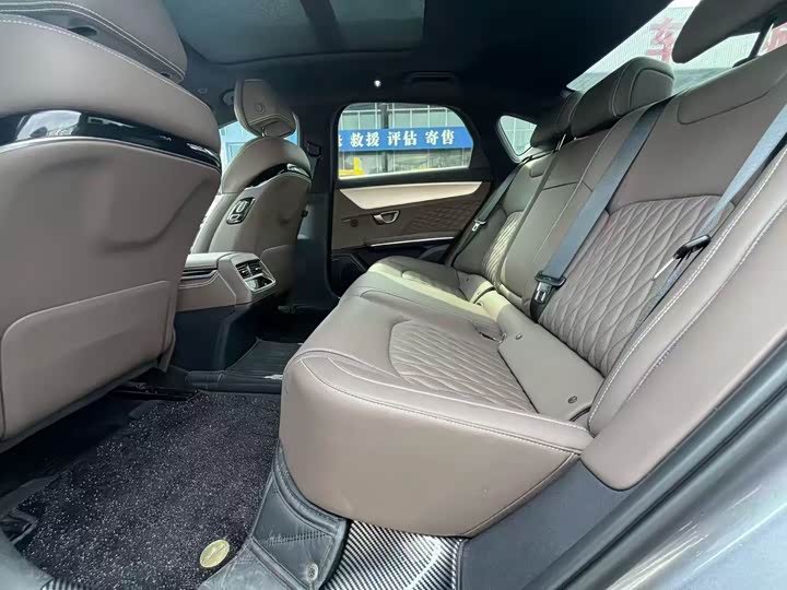 Фото 7 - BYD Han