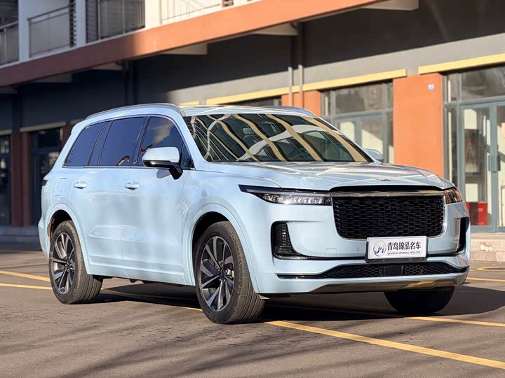 Фото 3 - LiXiang One