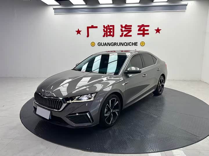 Фото 1 - Skoda Octavia Pro