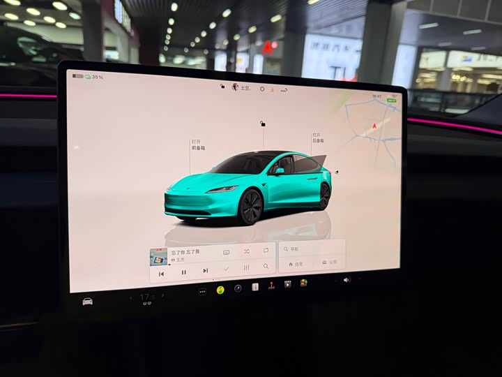 Фото 5 - Tesla Model 3