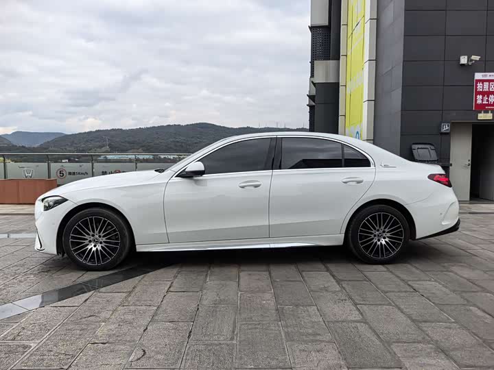 Фото 5 - Mercedes-Benz C-Class