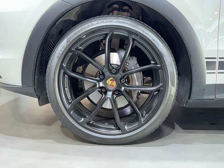 Фото 5 - Porsche Cayenne