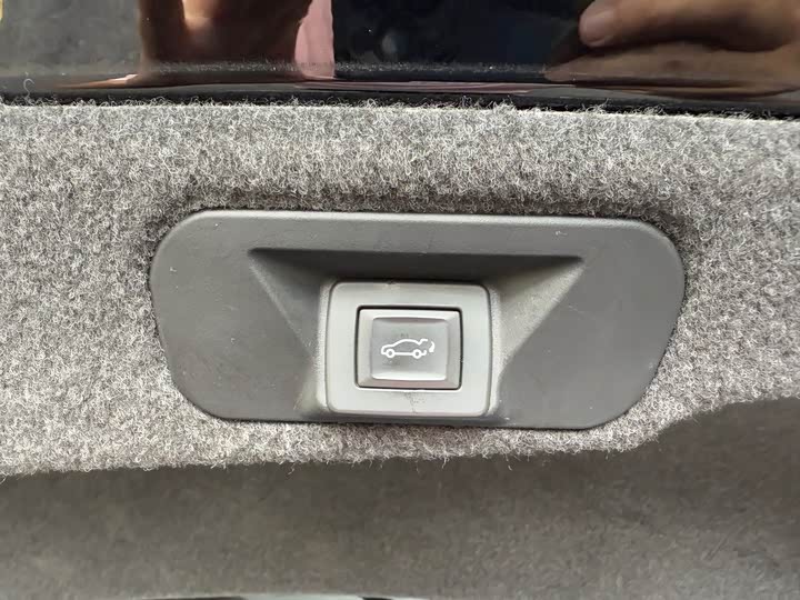 Фото 8 - Cadillac CT6