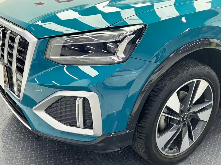 Фото 7 - Audi Q2L
