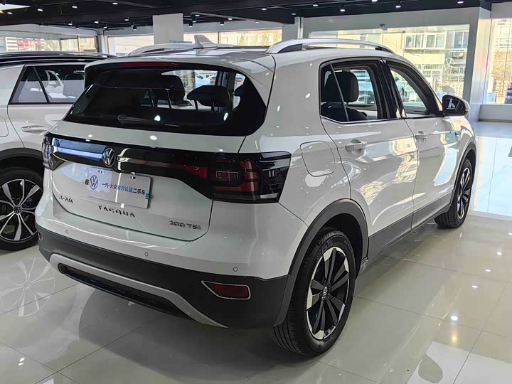 Фото 4 - Volkswagen Tacqua