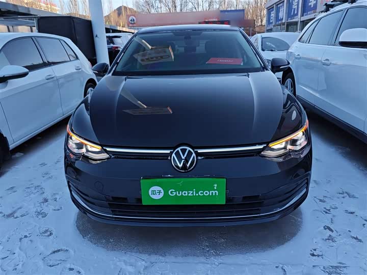 Фото 3 - Volkswagen Golf