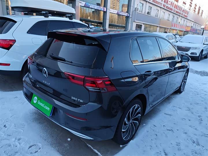 Фото 7 - Volkswagen Golf