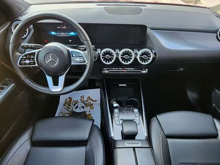 Фото 7 - Mercedes-Benz GLA-Class