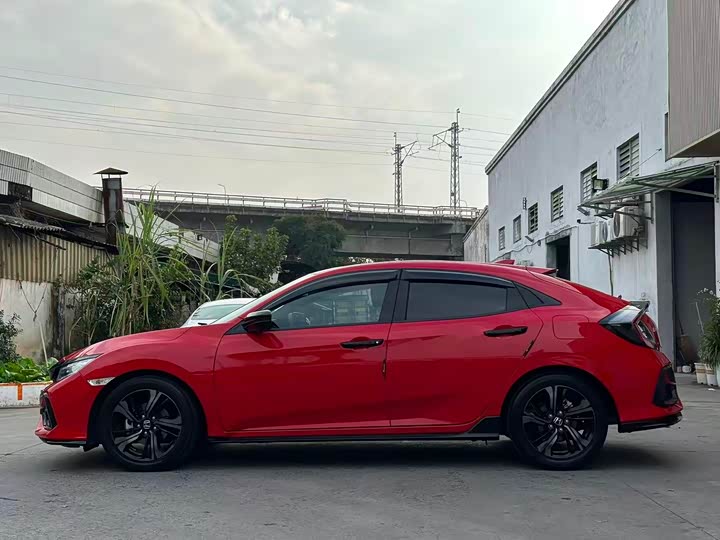Фото 4 - Honda Civic