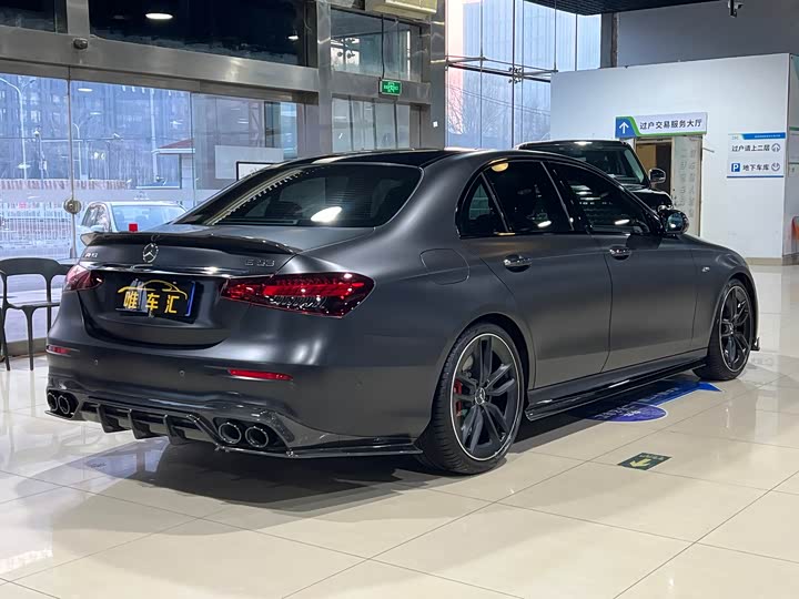 Фото 4 - Mercedes-Benz E-Class AMG