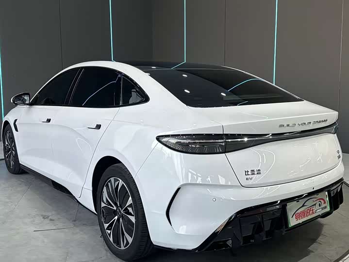 Фото 8 - BYD Seal