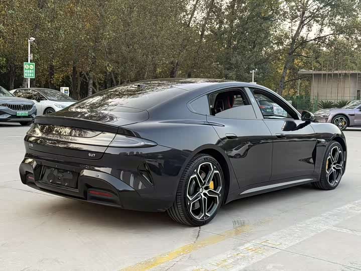 Фото 8 - Xiaomi SU7