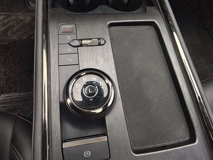 Фото 7 - Ford Mondeo