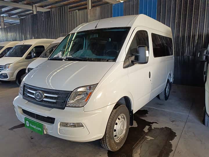 Фото 2 - Maxus V80