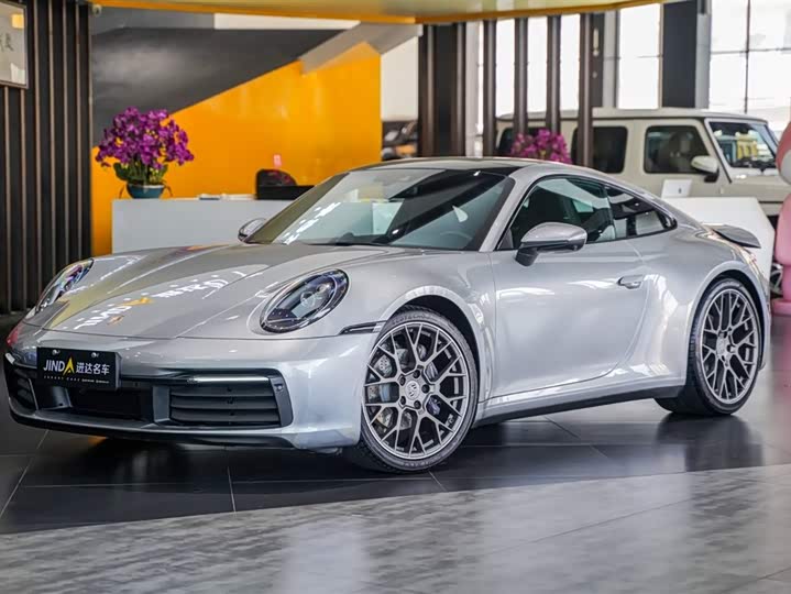 Фото 1 - Porsche 911