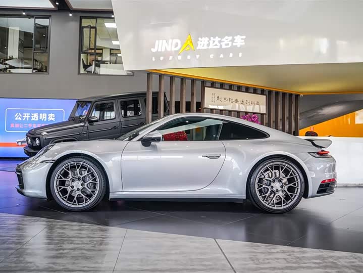 Фото 9 - Porsche 911