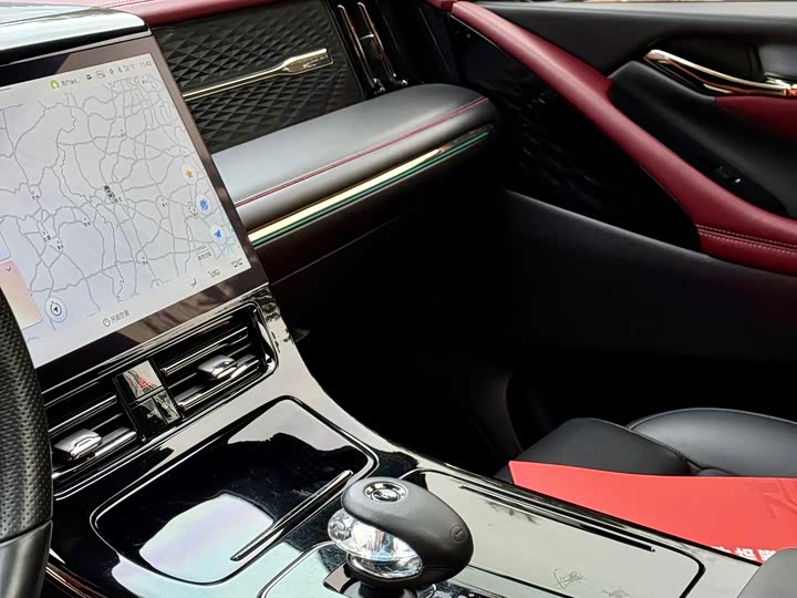 Фото 9 - GAC Trumpchi M8