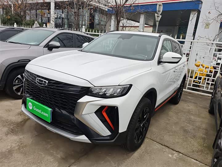 Фото 2 - Geely Atlas