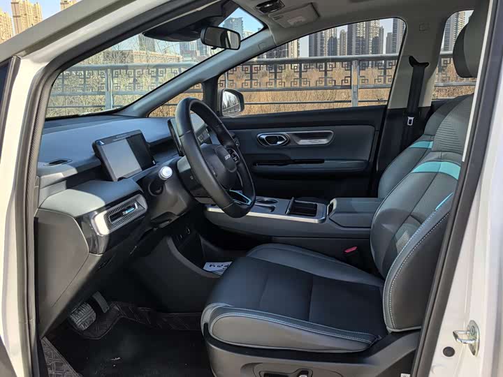 Фото 6 - GAC Aion Y