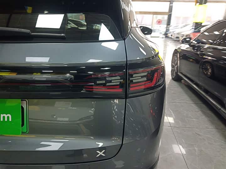 Фото 8 - Volkswagen ID.4 X