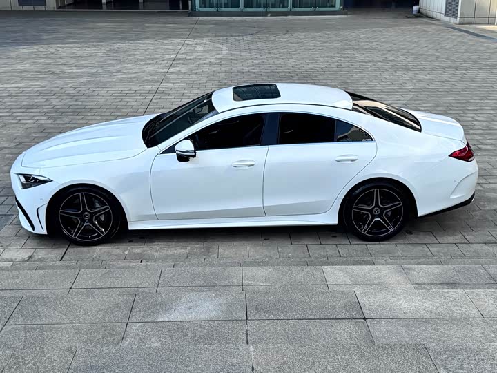 Фото 2 - Mercedes-Benz CLS-Class