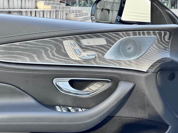 Фото 8 - Mercedes-Benz CLS-Class