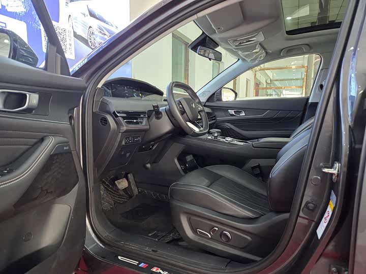 Фото 8 - Changan UNI-K