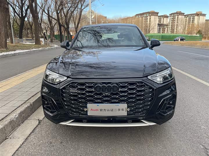 Фото 2 - Audi Q5L Sportback