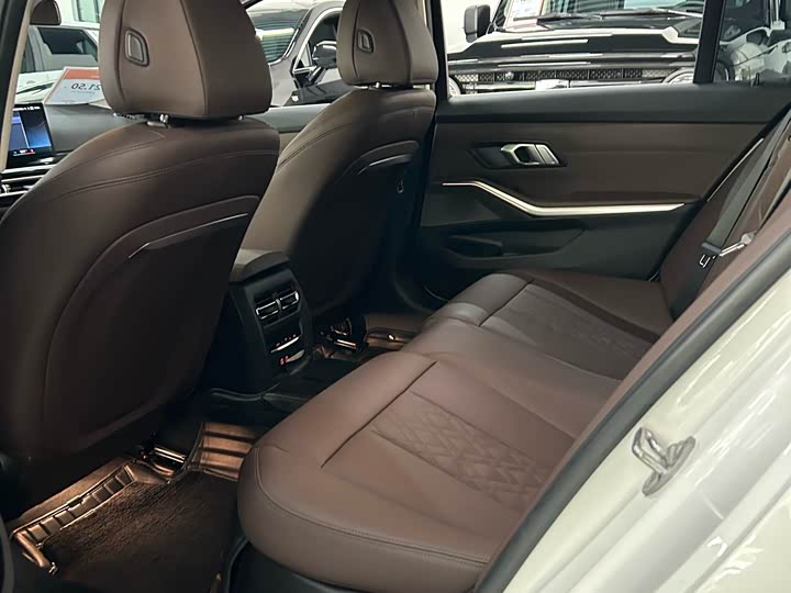 Фото 7 - BMW 3 Series