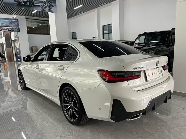 Фото 8 - BMW 3 Series