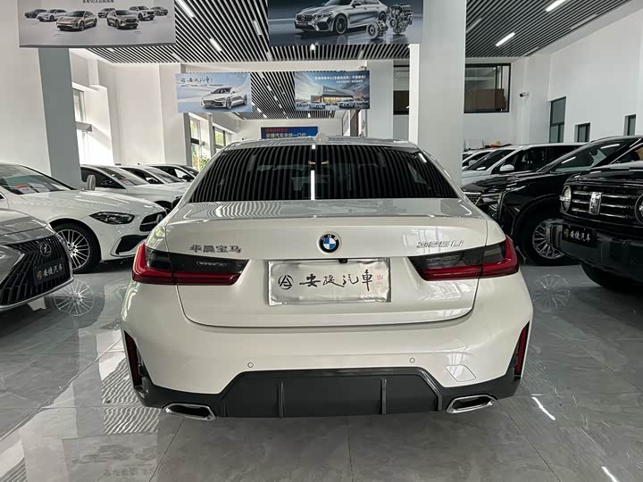 Фото 9 - BMW 3 Series