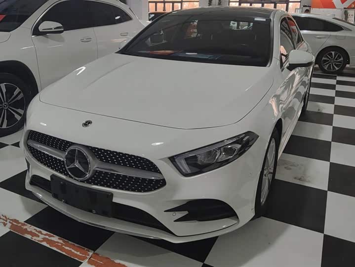 Фото 1 - Mercedes-Benz A-Class