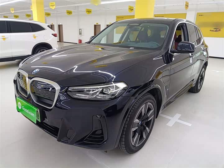 Фото 2 - BMW iX3