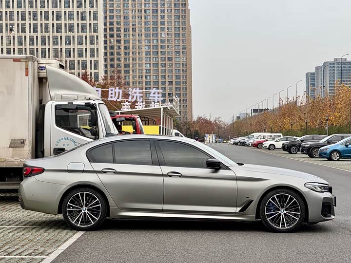 Фото 4 - BMW 5 Series