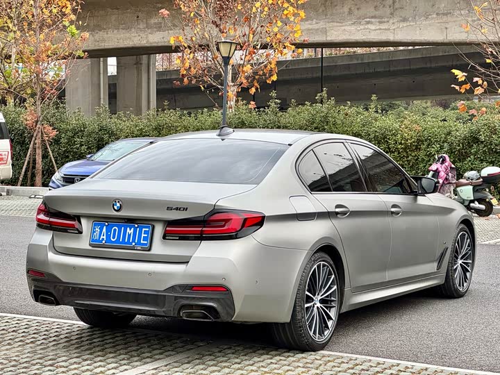 Фото 5 - BMW 5 Series